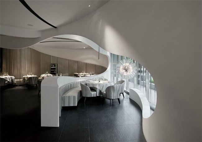 蒙太奇手法打造的创意料理餐厅设计欣赏