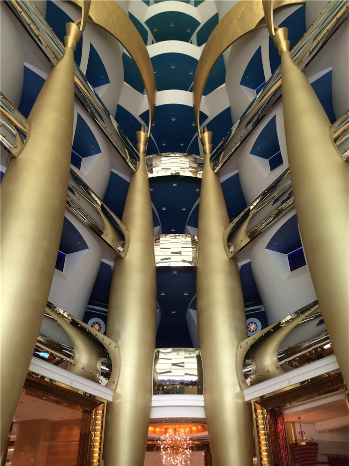 迪拜帆船酒店中庭设计