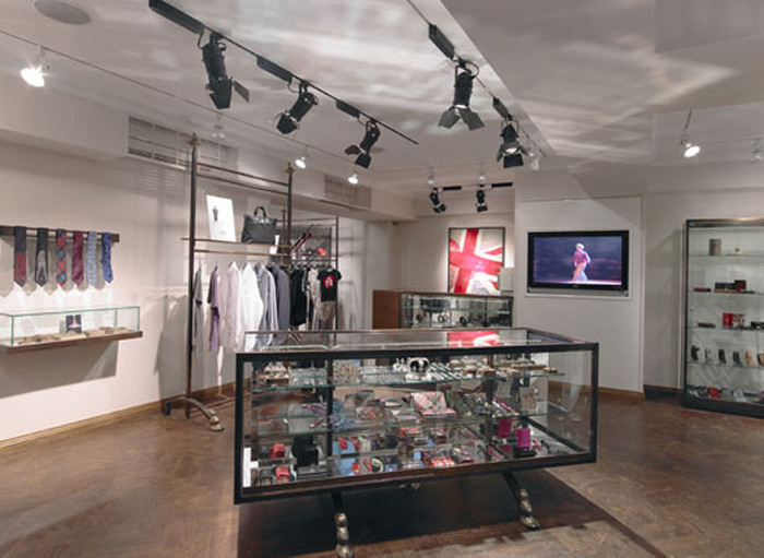 英国知名庞克品牌Vivienne Westwood旗舰店设计