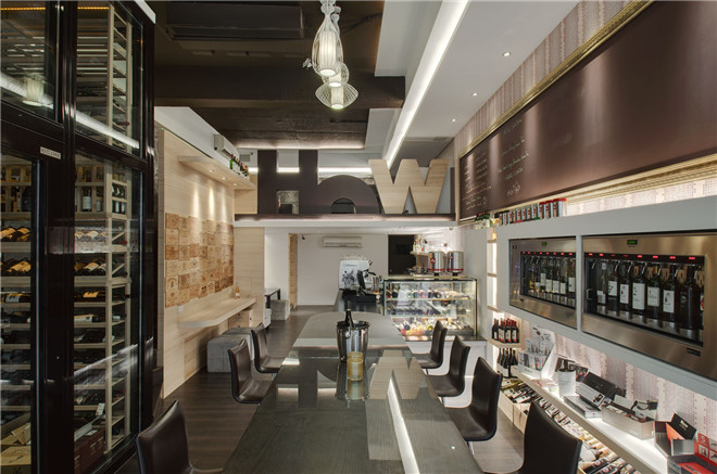 简约精致的咖啡厅红酒吧设计