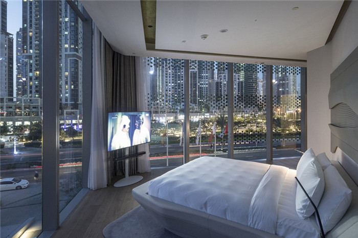 扎哈遗作  超前卫时尚的迪拜ME酒店客房设计方案