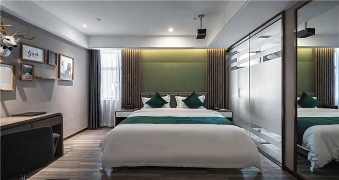 广州现代轻奢风鹿和森林主题公寓酒店客房设计方案