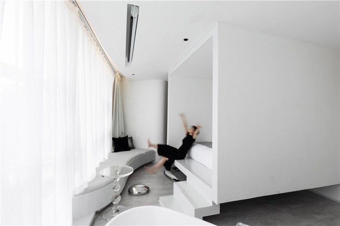 民宿客房设计-以现代山水艺术为主题的都市民宿酒店设计方案