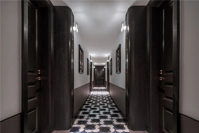 酒店客房走廊设计-以爵士乐为主题的精品艺术酒店改造设计方案