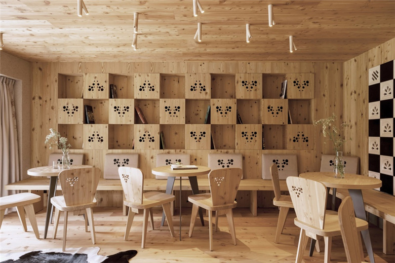 郑州勃朗设计推荐以木为元素的创意酒店改造设计