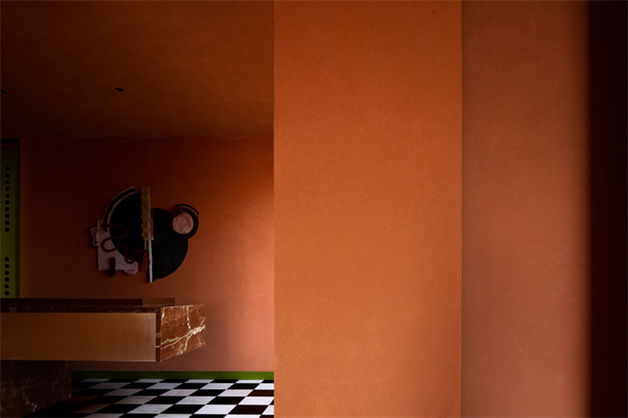 以色彩为主题的苫也·阅夕岛民宿酒店设计