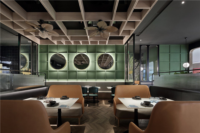 勃朗专业餐厅设计公司推荐新加坡文化主题餐厅装修设计方案