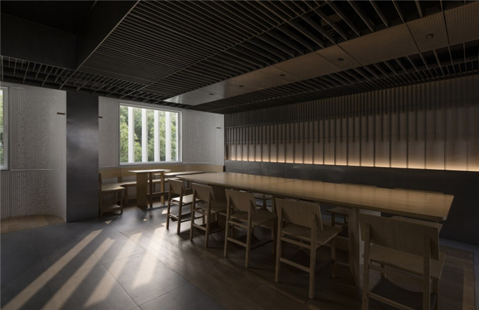 现代日式混搭风上海SHIKAKU绿色主题餐厅设计   