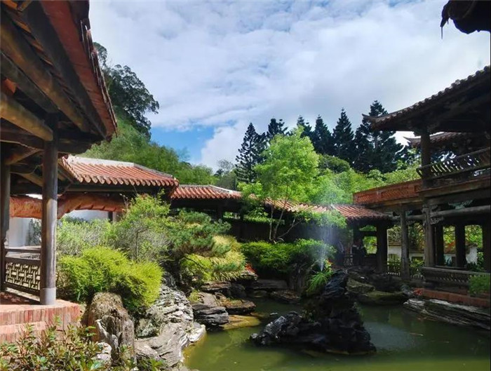 Kerry Hill与青岛涵碧楼   中国古典园林与现代极简美学和谐共存 