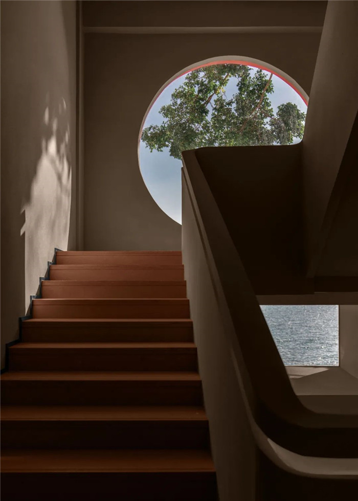 楼梯设计-深圳楹诺 · 小半湾度假酒店改造设计案例