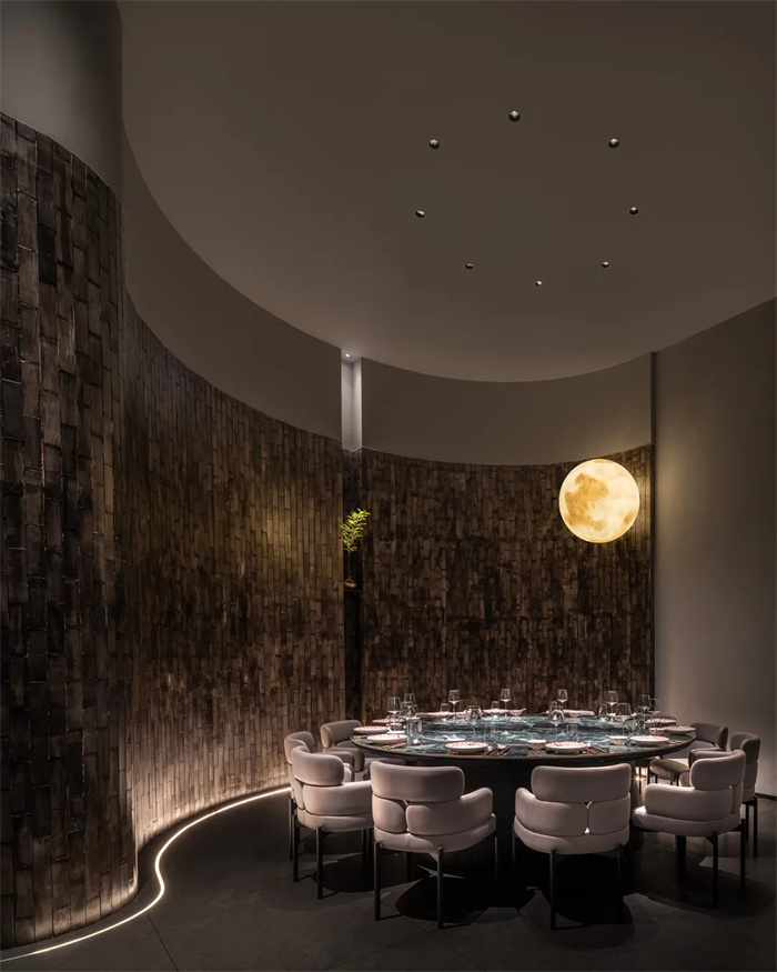 成都麓月·创艺新川味特色中餐厅设计